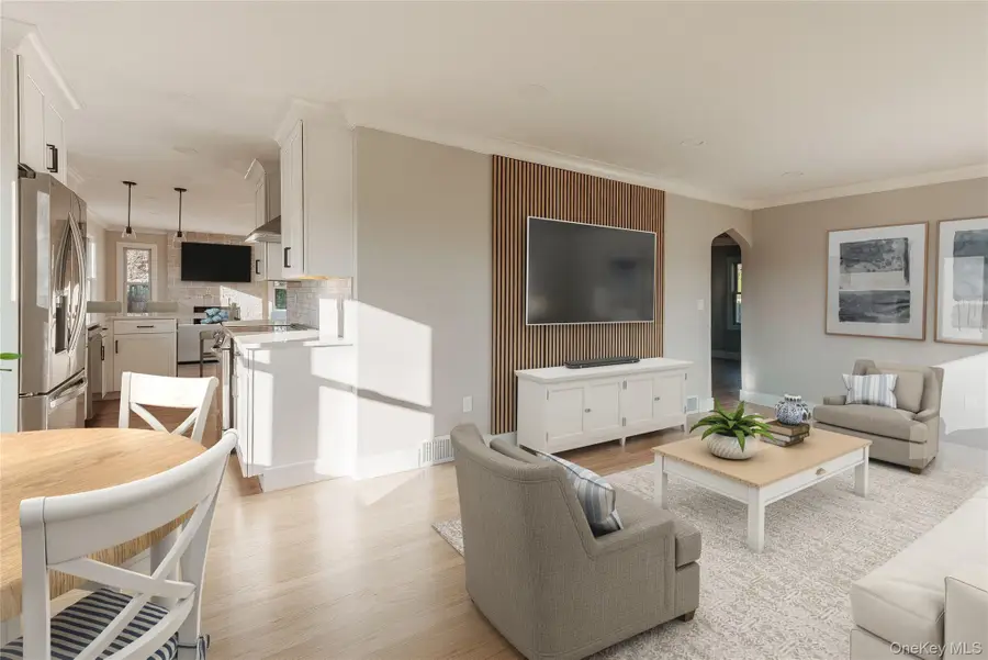 55 Terry Road, Patchogue, NY 11772 - Image #3