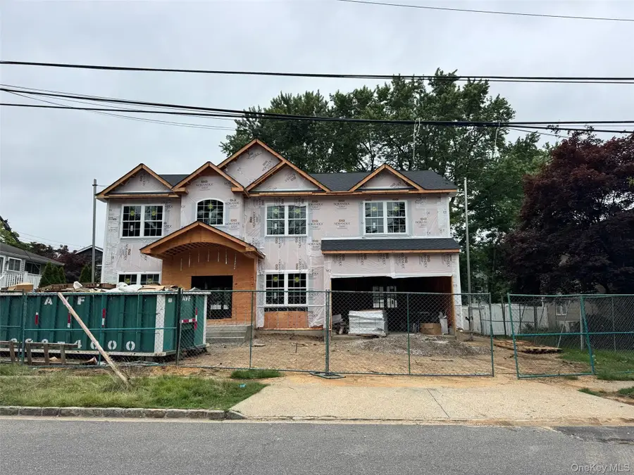 63 Church Street, Syosset, NY 11791 - #2
