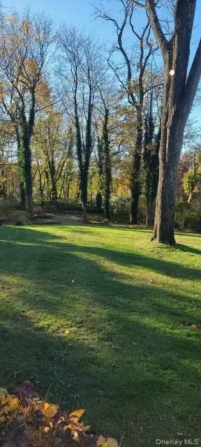 158 Maple Hill Road, Huntington, NY 11743 - Image #2