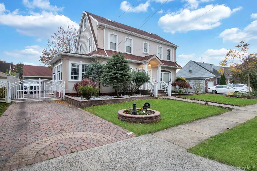 810 Wallace Avenue, Baldwin, NY 11510 - Image #2