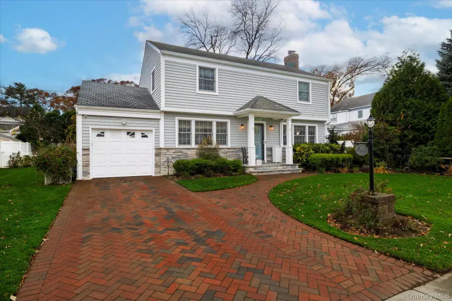 452 Westminster Road, Rockville Centre, NY 11570 - Image #2