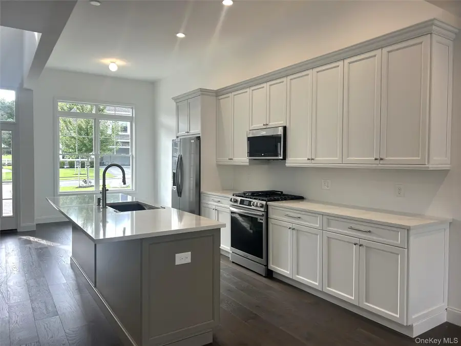 358 Wavell Avenue #358, Yaphank, NY 11980 - Image #3