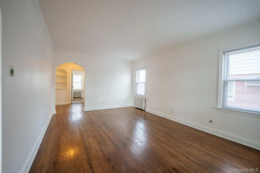 123 Nugent Street, New Hyde Park, NY 11040 - Image #3