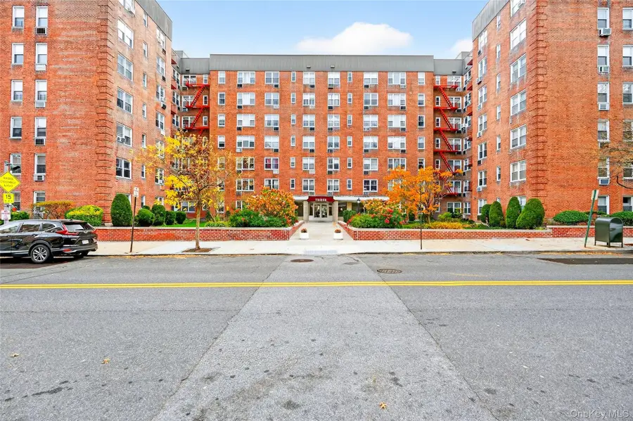 3 Sadore Lane #3F, Yonkers, NY 10710 - Image #2
