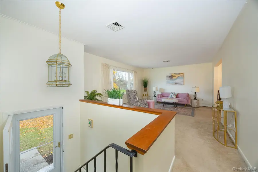 13 Chestnut Street, Red Hook, NY 12571 - Image #3