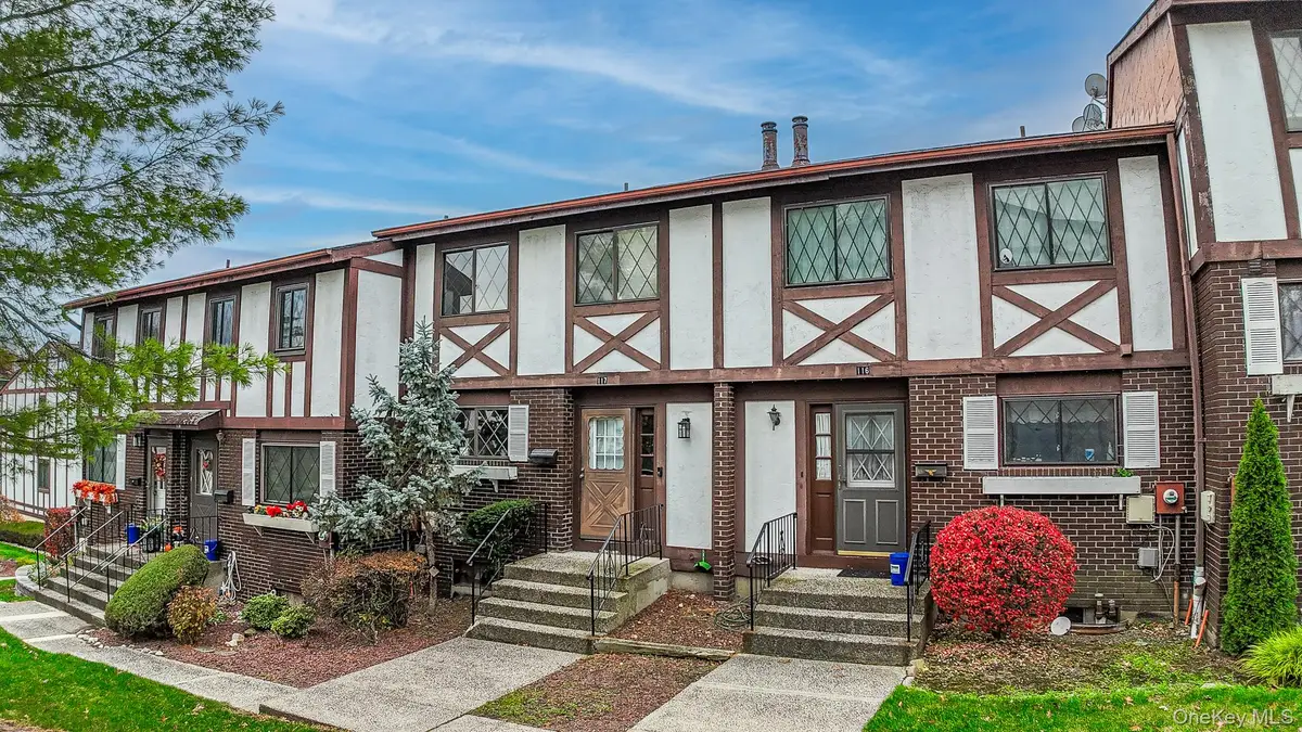 117 Buckingham Court, Pomona, NY 10970 - Image #1