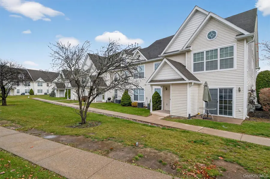 261 Ruth Court, Middletown, NY 10940 - Image #3