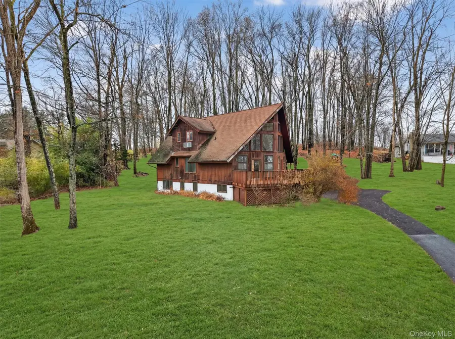 74 Brandy Lane, Wappingers Falls, NY 12590 - Image #2