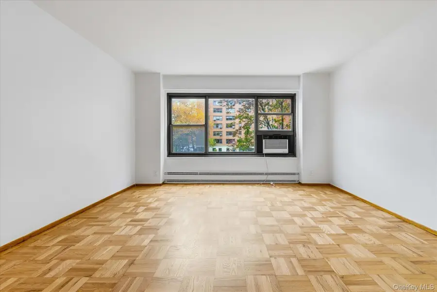 21-85 34th Avenue #2D, Astoria, NY 11106 - Image #3