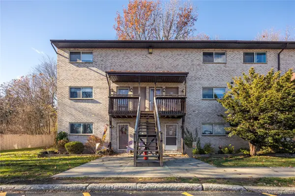 26 Cooper Road #914, Poughkeepsie, NY 12603