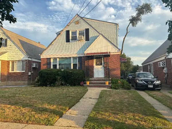 34 Meyer Avenue, Valley Stream, NY 11580