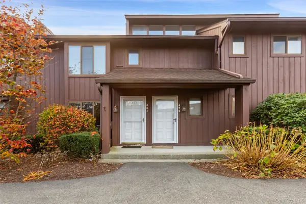 422 Panorama Drive #422, Mohegan Lake, NY 10547