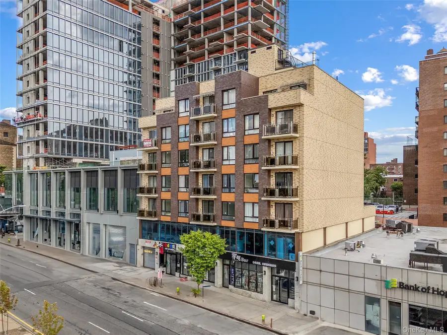 138-12 Northern Boulevard #3C, Flushing, NY 11354 - Image #2