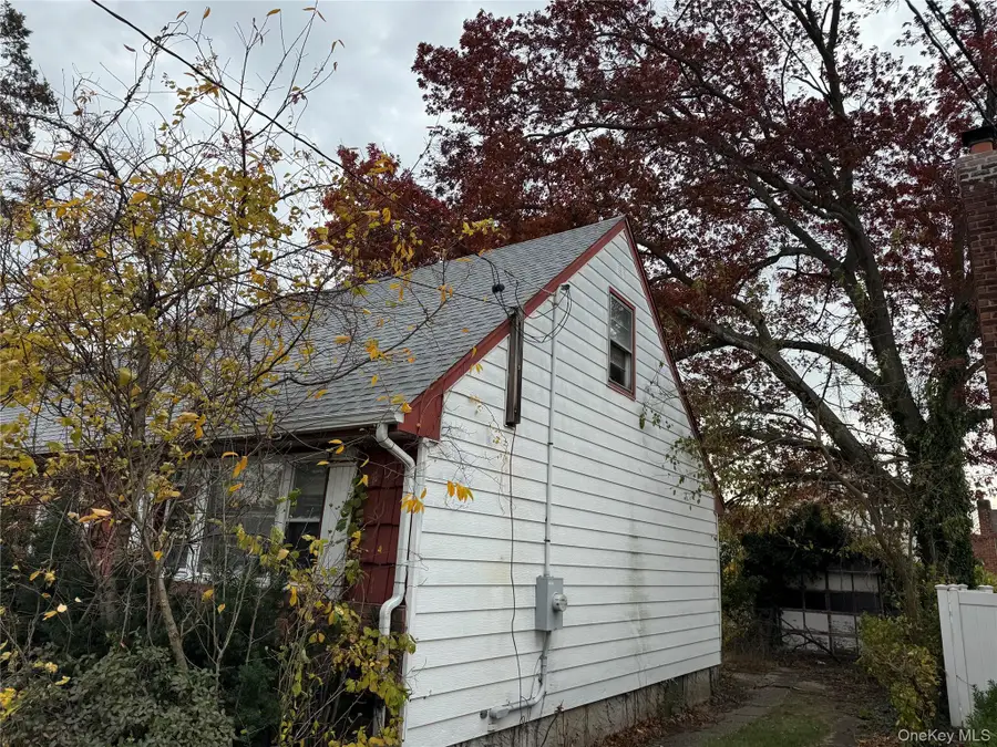 2726 Orchard Street, North Bellmore, NY 11710 - Image #2