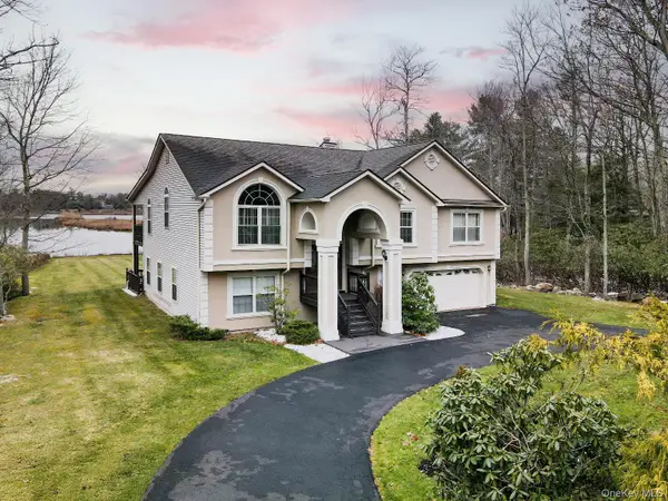 61 Lake Shore Drive, Rock Hill, NY 12775