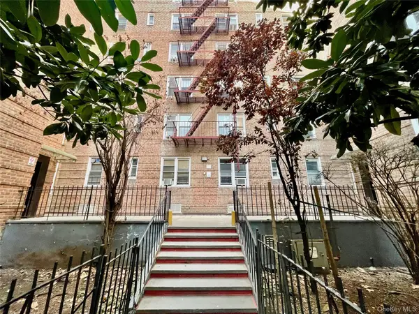 134-33 Blossom Ave Blossom Avenue #3B, Flushing, NY 11355