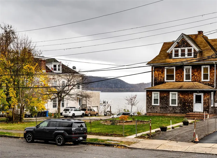 39 Hamilton Avenue, Ossining, NY 10562 - Image #3