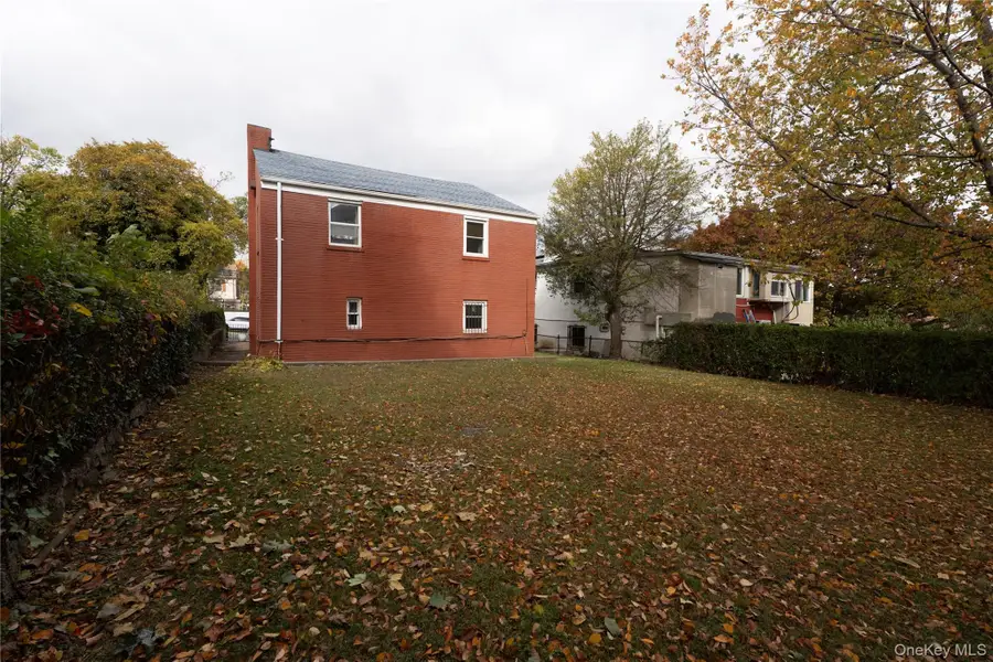 1616 Hammersley Avenue, Bronx, NY 10469 - Image #2