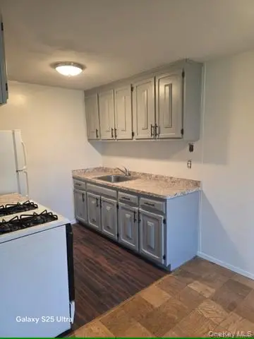 1233 Melville Rd #24, Farmingdale, NY 11735 - #3