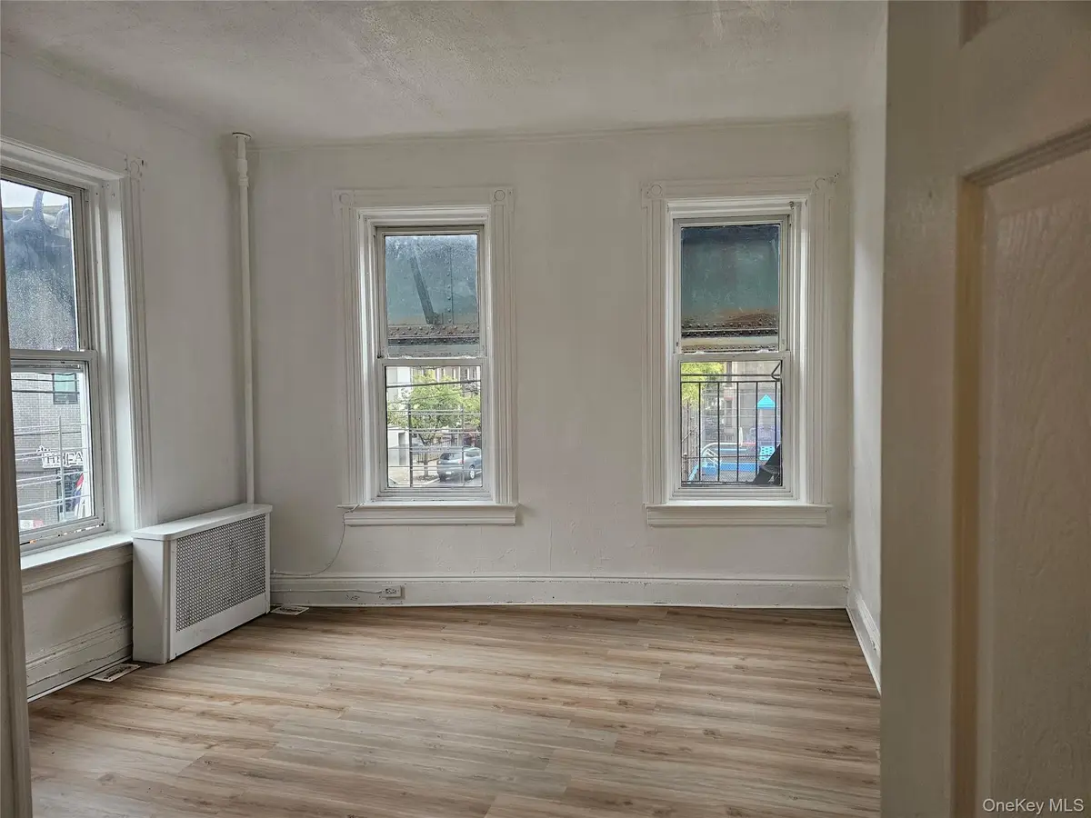 176 Barbey Street #2 floor, Brooklyn, NY 11207 - Image #1
