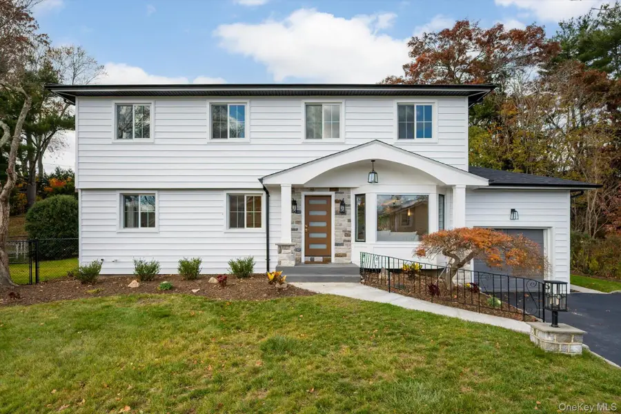 134 Forest Drive, Jericho, NY 11753 - Image #2