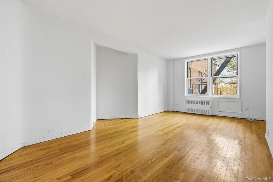 60-11 Broadway #4N, Woodside, NY 11377 - Image #2