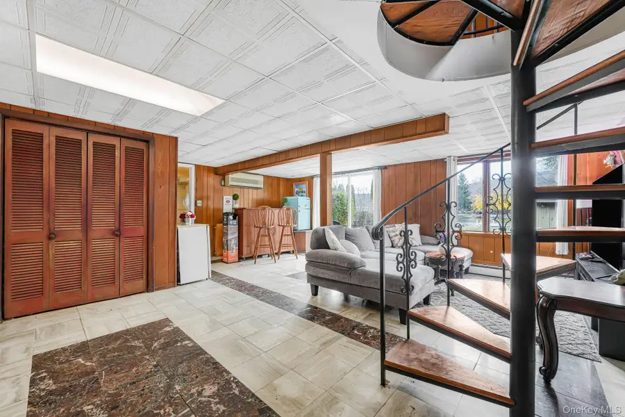 25 Teneyck Avenue, Greenwood Lake, NY 10925 - Image #2