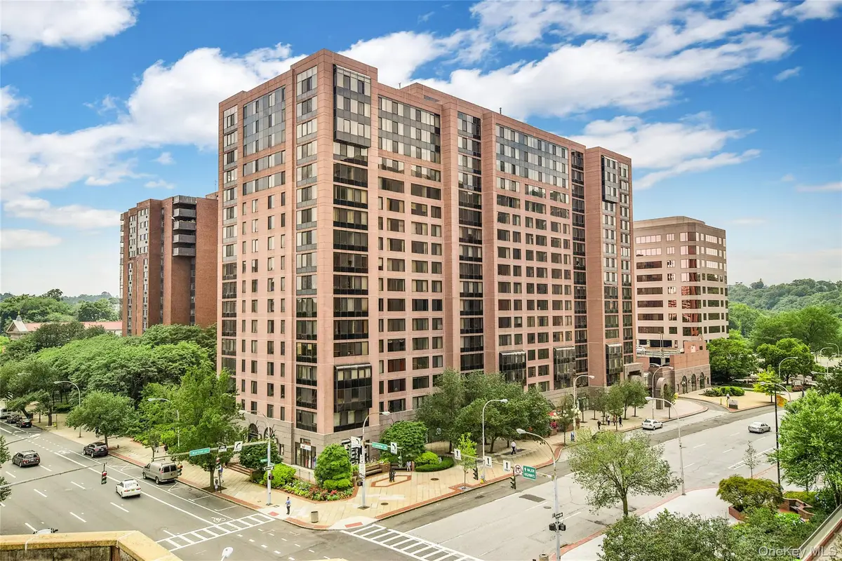 4 Martine Avenue #418, White Plains, NY 10606 - Image #1