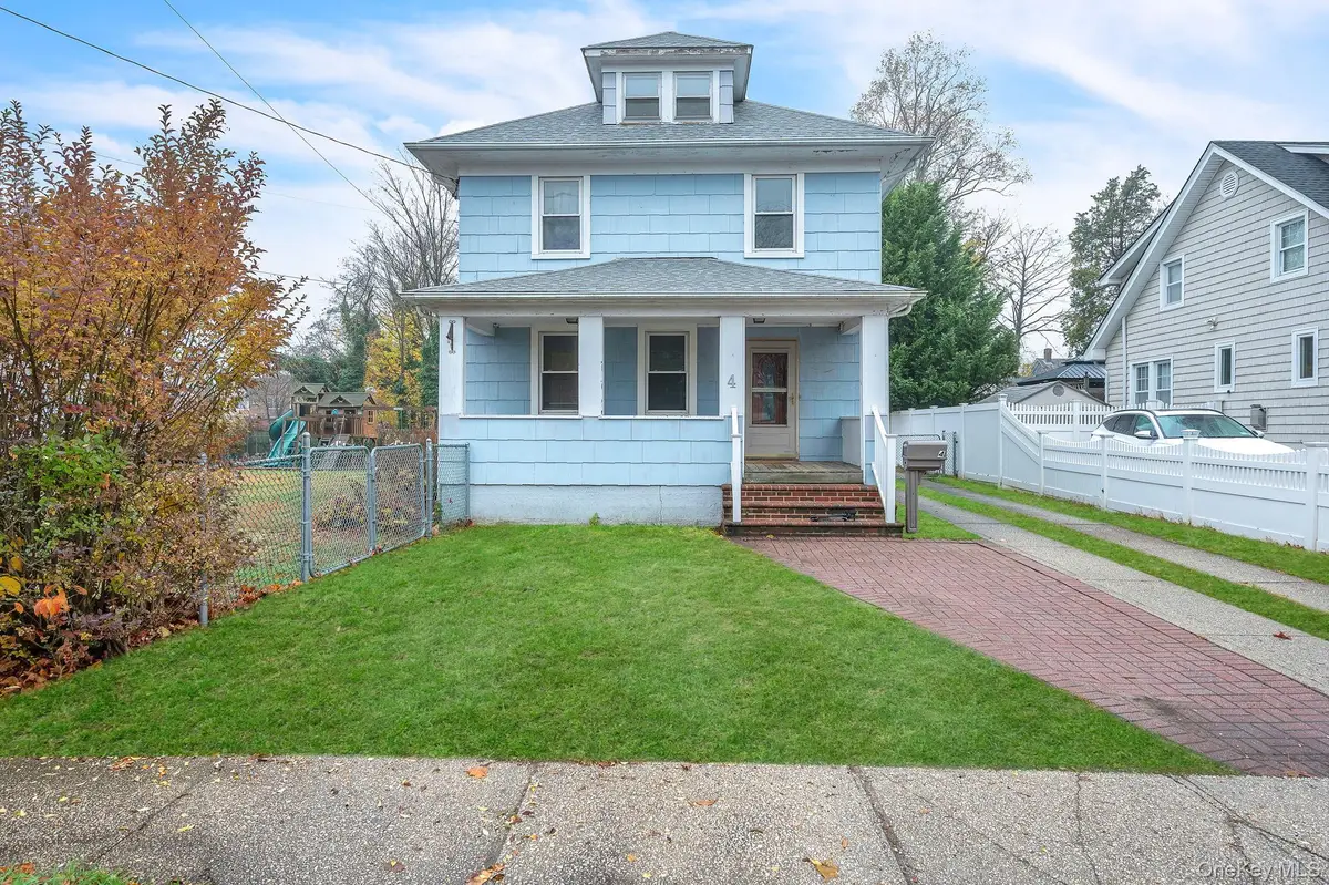 4 3rd Avenue, East Islip, NY 11730 - Image #1