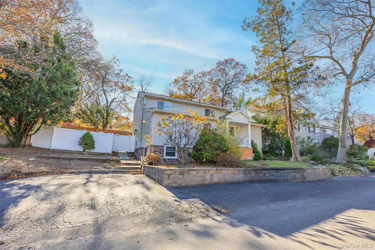 10 Queen Drive, Sound Beach, NY 11789 - Image #1