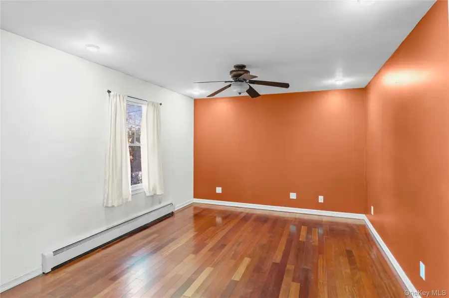 10 Queen Drive, Sound Beach, NY 11789 - Image #3