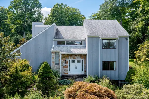 8 Cobbling Rock Drive, Katonah, NY 10536