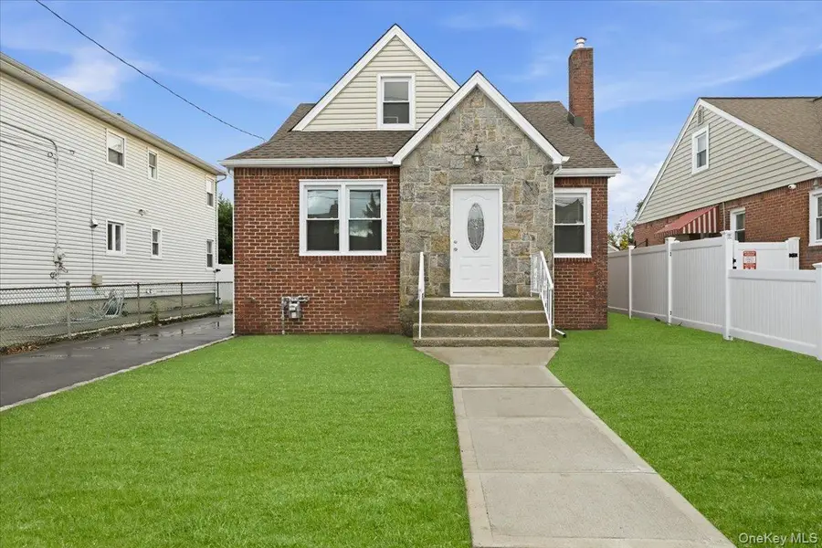 253 William Street, West Hempstead, NY 11552 - Image #2