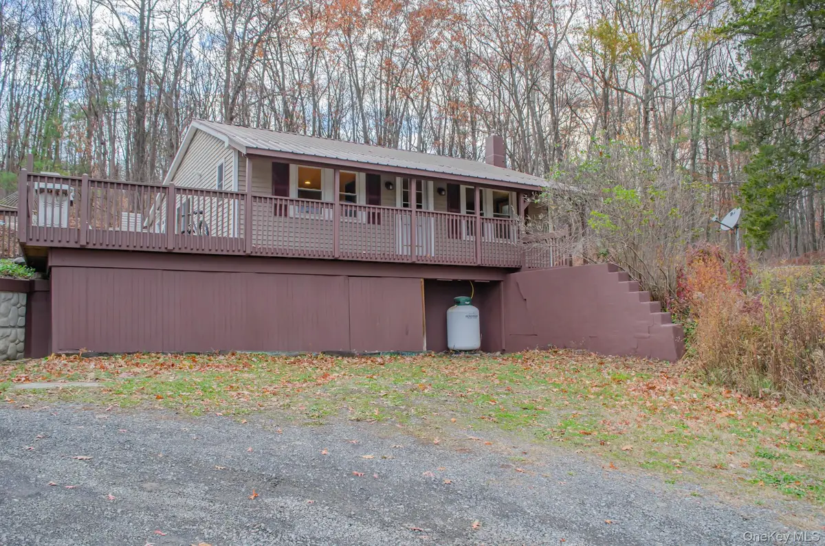 10037 9w Route, Athens, NY 12015 - Image #1