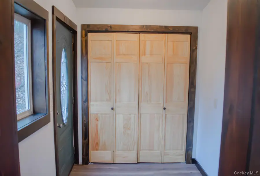 10037 9w Route, Athens, NY 12015 - Image #3