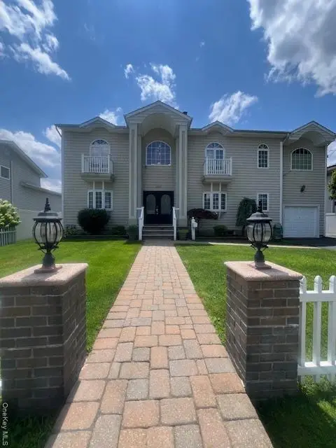 2548 Columbus Avenue, North Bellmore, NY 11710 - Image #2