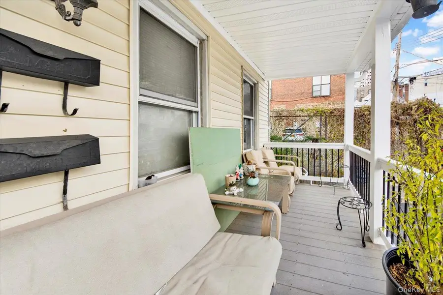 14 Bartels Place, New Rochelle, NY 10801 - Image #2