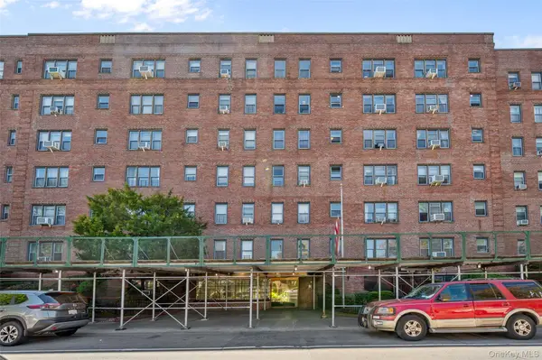 14350 Hoover Avenue #505, Briarwood, NY 11435