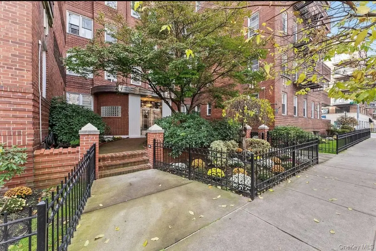 6536 Wetherole Street #306, Rego Park, NY 11374 - Image #1