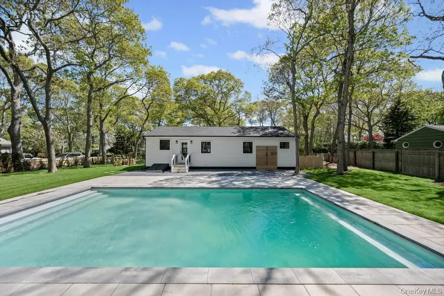 10 Shinnecock Lane, Hampton Bays, NY 11946 - Image #3