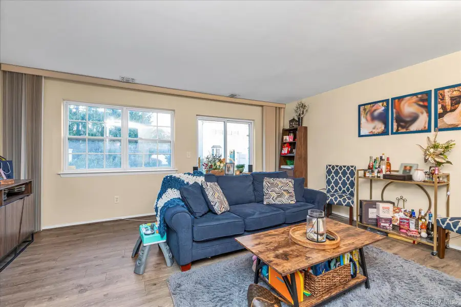 1027 Jerusalem Avenue #121, Uniondale, NY 11553 - Image #3