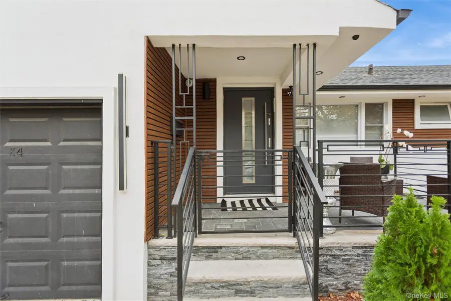 84 Rosedale Road, North Woodmere, NY 11581 - Image #3