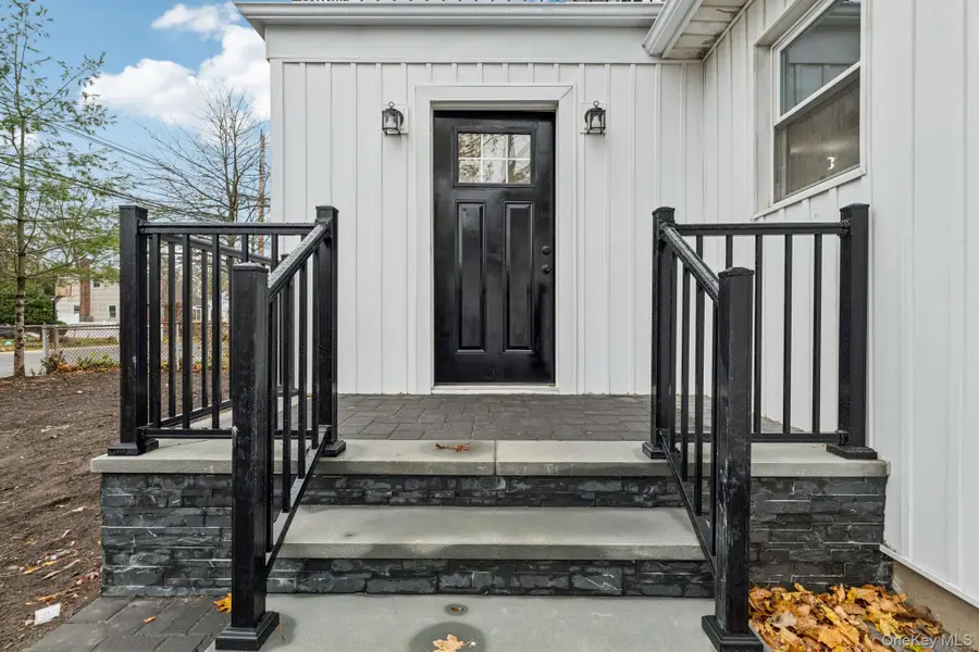 41 Leyden Street, Huntington Station, NY 11746 - Image #2