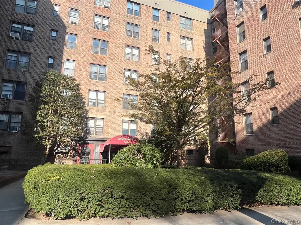 83-25 98 Street #3B, Woodhaven, NY 11421 - Image #1