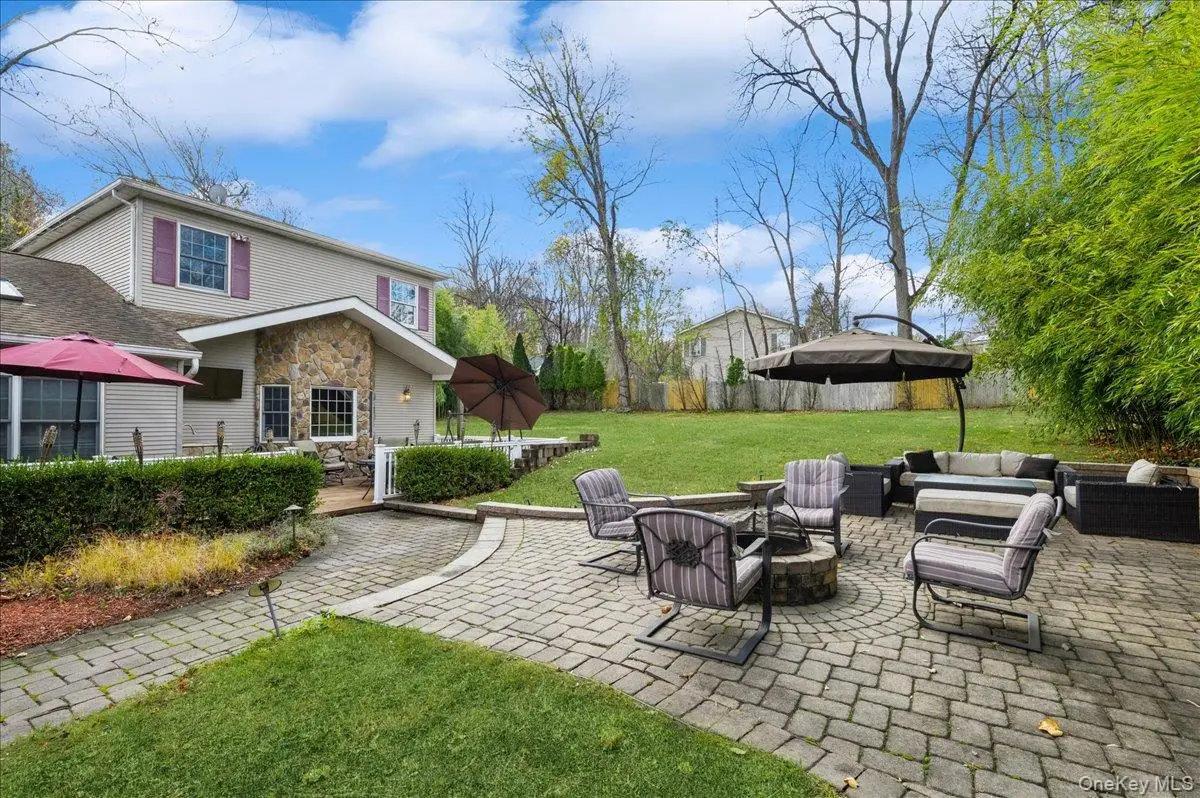 25 Foxwood Road, West Nyack, NY 10994 - #1