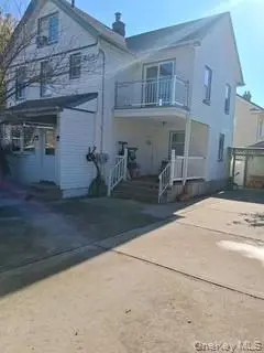 217-34 Hempstead Avenue E, Queens Village, NY 11429