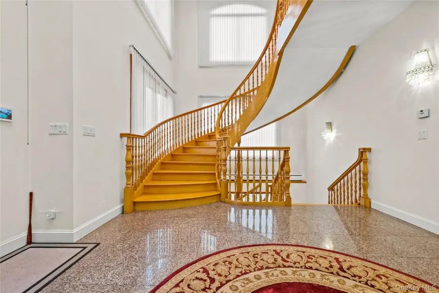 8064 Surrey Place, Jamaica, NY 11432 - Image #2