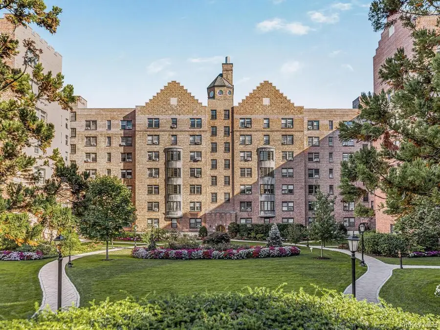 188 Garth Road #1W, Scarsdale, NY 10583 - Image #3