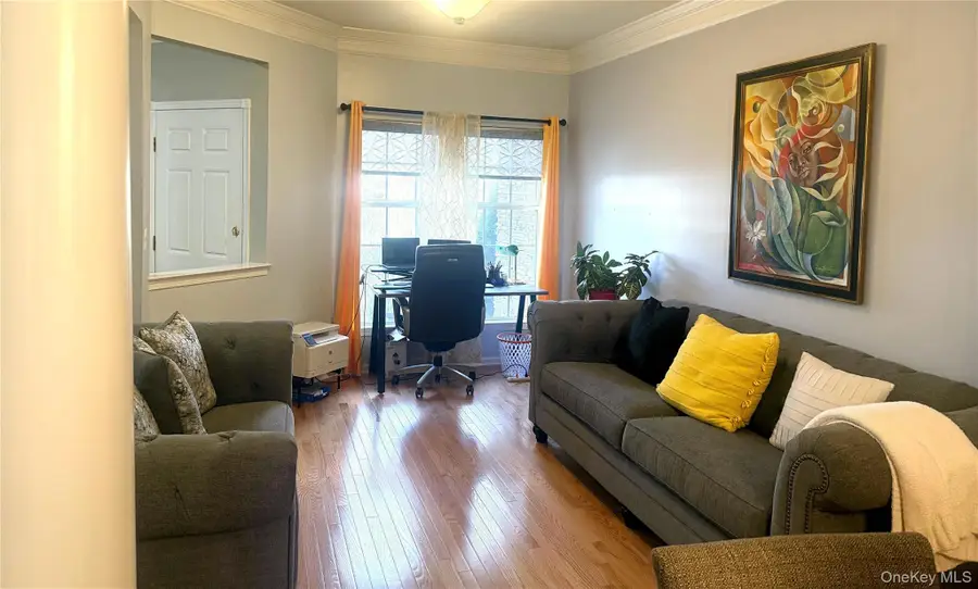 733 Huntington Drive, Fishkill, NY 12524 - Image #3