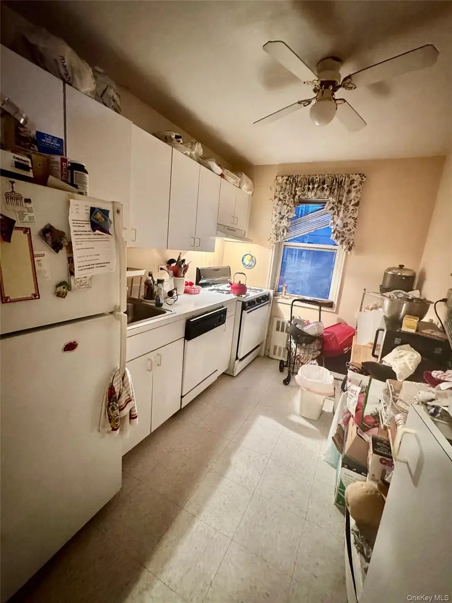 2 Sadore Lane #6N, Yonkers, NY 10710 - Image #3